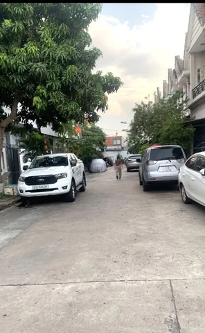 NHÀ 2 TẦNG 64M2 .4TỶ HXH  NGUYỄN THỊ CHẠY DĨ AN