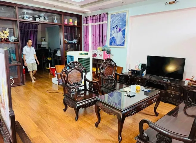 🔥 CHỦ CẦN TIỀN BÁN GẤP: NHÀ 3 TẦNG KINH DOANH KIM THIỀU - TỪ SƠN