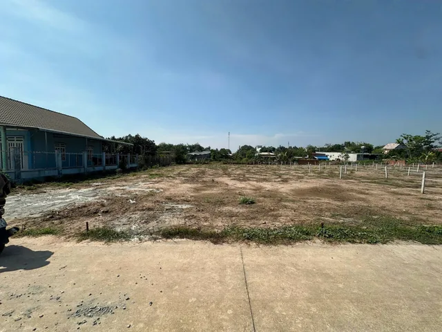 Bán lô đất 425m2 có 150m2 thổ cư ở Bắc Tân Uyên Bình Dương cũ