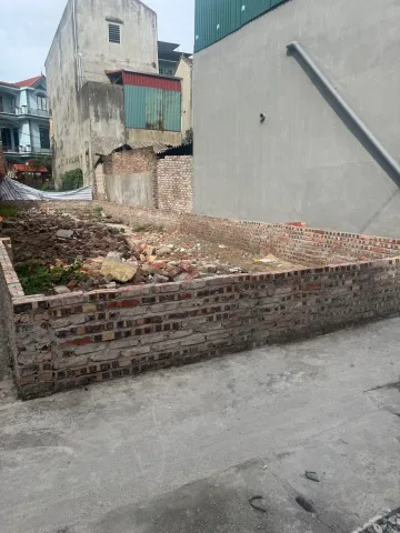BÁN 90M2 ĐẤT PHÚ THỊ GIA LÂM NGÕ OTO MẶT TIỀN RỘNG