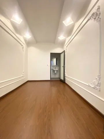 Cho thuê nhà ngõ 18 Cát Linh, Đống Đa 30M x 3 tầng MỚI ĐẸP giá 10 triệu