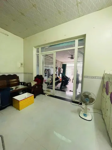 Kẹt tiền nên bán nhanh căn nhà ở Tân Hiệp, Hóc Môn, 87,5m2 giá chỉ 1ty090trieu, sổ sẵn