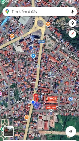 Gần sát ngã 5 Kiến An và chợ Gò Công
Bên cạnh trường học các cấp