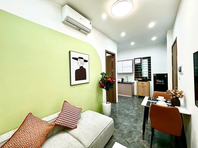 Cho thuê căn hộ 1 ngủ đầy đủ nội thất nhà mới tại 113 Đào Tấn có ban công