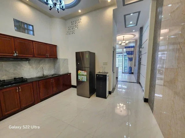 Chủ nhà cần bán gấp căn nhà trệt lầu, Nằm ở phường 7 quận 8
Mới xây được 5tháng thanh lý gấp để đi định cư nước ngoài Giá 1ty8 tl