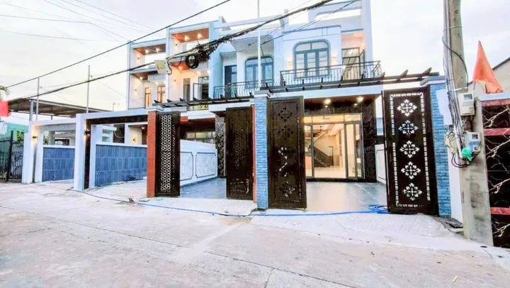 NHÀ ĐẸP KP2 Phường Long Bình - Đồng Nai - GẦN CHỢ ĐIỀU | HOÀN CÔNG 1L1T | SÂN & ĐƯỜNG ÔTÔ.