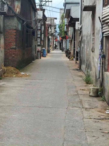 MAI ĐỘNG HÀNG ĐẸP - VÀI BƯỚC RA Ô TÔ -SÁT CHỢ - TRƯỜNG HỌC - TIỆN ÍCH BUAT VÂY