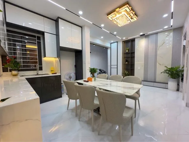 40M2_5 TẦNG NHÀ MỚI TINH THANG MÁY_FULL NỘI THẤT_NGAY PHỐ TAM TRINH _GẦN TIME CITY_CHỈ 10 TỶ