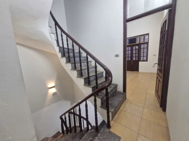 NHÀ DÂY XÂY KHUNG CỘT CHẮC CHẴN - Ở NGAY - PHỐ NGÔ QUYỀN - HÀ ĐÔNG
  DT 48M l 4T l  NHỈNH 8 TỶ