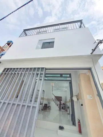 GIẢM MẠNH CÒN 3.99 TỶ – NHÀ ĐẸP TỈNH LỘ 10 – SÁT TÊN LỬA, AEON BÌNH TÂN