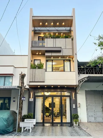 Cần Bán Gấp Nhà 2 Lầu 4PN - Diện Tích 100m2, Giá Mềm Cho Khách Thanh Toán Sớm, Bà Điểm, Hóc Môn