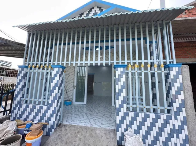 Nhà mới xây dựng Ấp 1 Trung An hẻm xe hơi Tp Mỹ Tho