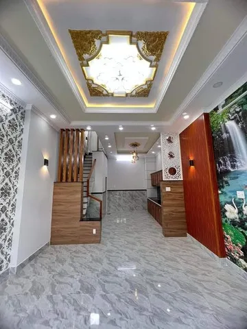 Anh Trai Việt Kiều bán nhà nhờ kiếm khách net , nhà mặt tiền hẽm Quận 9.