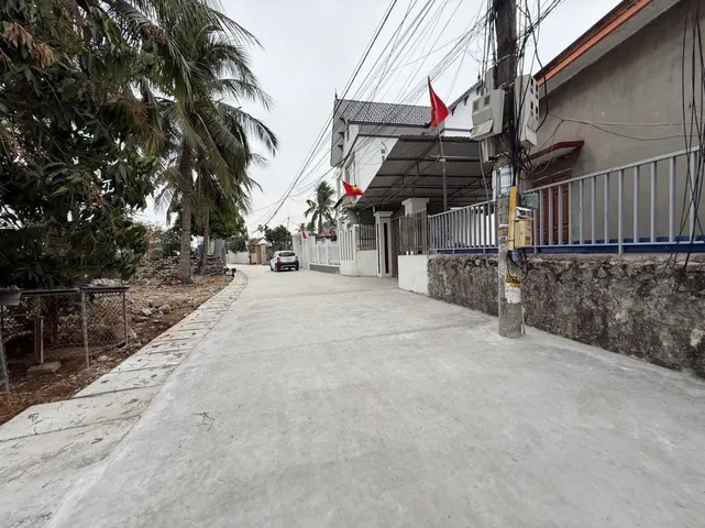 Diện tích 105m đường thông Thủy Triều - phường Hoà Bình - TP Hải Phòng .l/h:076.231.9990 e Thuý
giá chỉ 3tỷ2xx