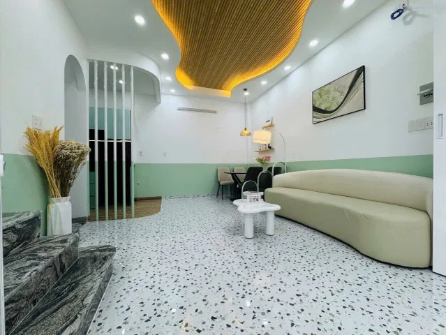 Nhà đẹp lung linh 4 tầng xe hơi tới cửa, hẻm VIP Dương Bá Trạc Quận 8, SHR, KDC hiện hữu, chỉ 5,8 tỷ ( TL )