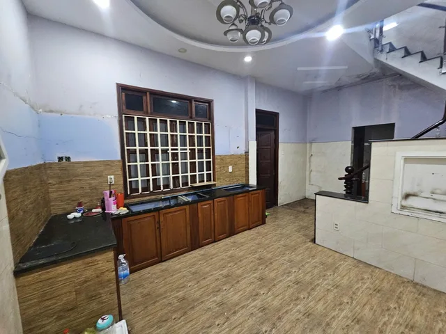 Bán nhà góc 2 mặt tiền đường Lê Đình Cẩn, P. Tân Tạo, Bình Tân - 65,7m2 - 5 tầng