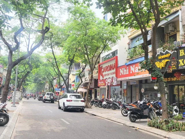 Bán nhà NGHĨA TÂN, CG. MẶT PHỐ, Nhà 8 tầng THANG MÁY đẹp long lanh. KD tấp nập ngày đêm.