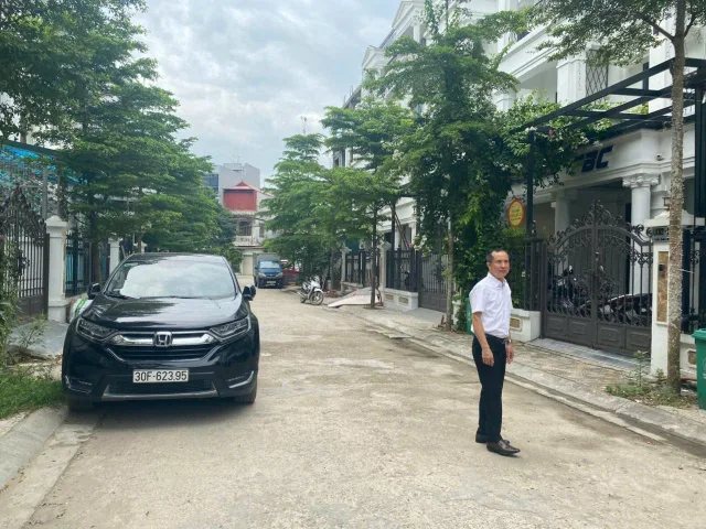🔥 BÁN LIỀN KỀ TIG ĐẠI MỖ - 106M² - MT 6M - GIÁ 19.5 TỶ
📍 KĐT TIG Đại Mỗ - Nam Từ Liêm