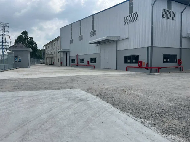 91 nghìn/m² $$ / Nhà xưởng tổng 21.000m2, cắt lẻ từ 1800m2 trở lên 1HA, cho thuê tại KCN Đất Đỏ, Kế KCN Châu Đức