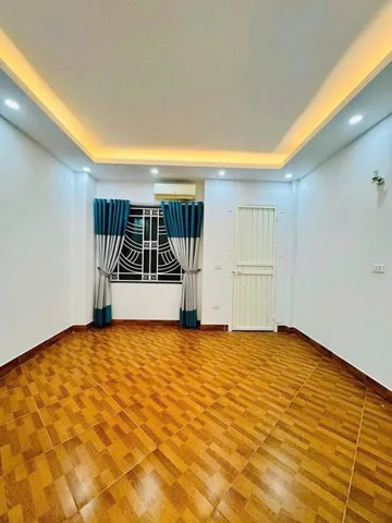 Chủ vỡ nợ - Bán gấp ,Nhà đẹp 30m X 4.5 MT X4T - 20m oto tránh - ngõ 3 gác , MUA NGAY !!!