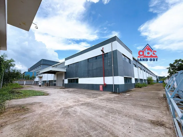 Cho thuê toàn bộ Nhà Xưởng. Khuôn viên sử dụng 1Ha6 KCN Long Thành Đồng Nai. Giá chỉ 3,8 usd/m2