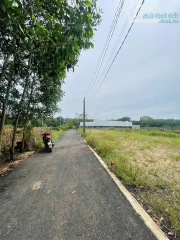BÁN GẤP LÔ ĐẤT FULL THỔ CƯ TẠI BÀU CẠN - GẦN SÂN BAY LONG THÀNH - GIẢ CHỈ 1 TỶ 2 - NGÂN HÀNG HỖ TRỢ VAY VỐN