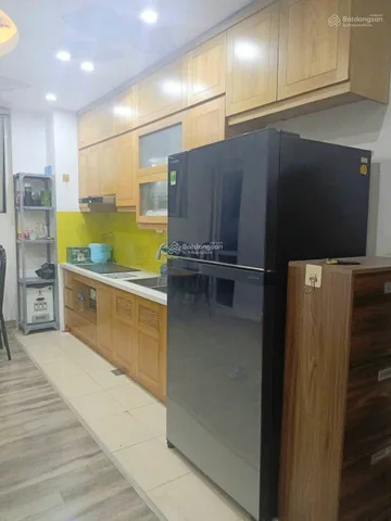 Cho Thuê Chung Cư Hoàng Cầu 65M² 2 Ngủ, Full Nội Thất - Giá Thuê 13tr