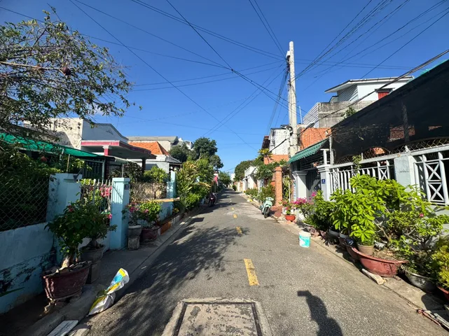 Bán 137m2 đường nhựa Mai Thúc Loan, cạnh phố biển Ocean Dunes Phan Thiết
