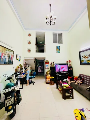 BÁN NHÀ 3 TẦNG TRƯỜNG THỌ - NGAY CHÂN GA BÌNH THÁI - 90M2 (5x18) - GIÁ 13.2 Tỷ
