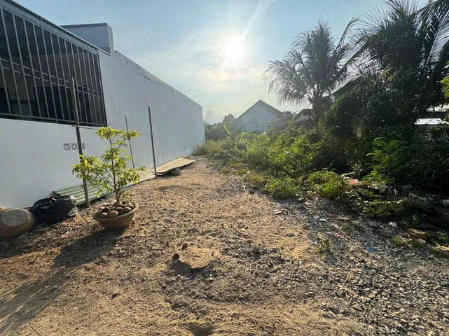 Diên điền 217m2 (cư 120) ngang 8 giá 1ty250