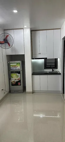 CHO THUÊ CĂN HỘ KHÉP KÍN - MỚI TINH - 6 Triệu/Tháng - Có thang máy - Đủ nội thất