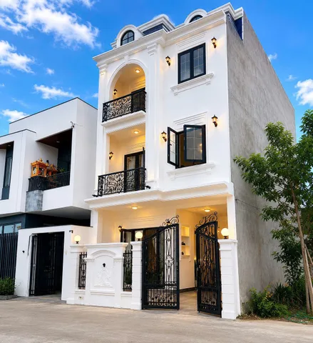 🏡 CHỈ 3 TỶ 450 CÓ NGAY NHÀ SANG ĐẸP 3 TẦNG – GẦN KQH NGỌC ANH