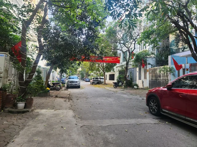 BÁN NHÀ LIỀN KỀ KĐT VĂN QUÁN – PHÂN LÔ ĐẸP, KHU ĐÔ THỊ ĐÁNG SỐNG TẠI HÀ ĐÔNG