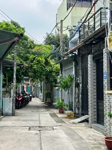 Bán nhà 3 Tầng Đường Phạm Đăng giảng Bình Tân