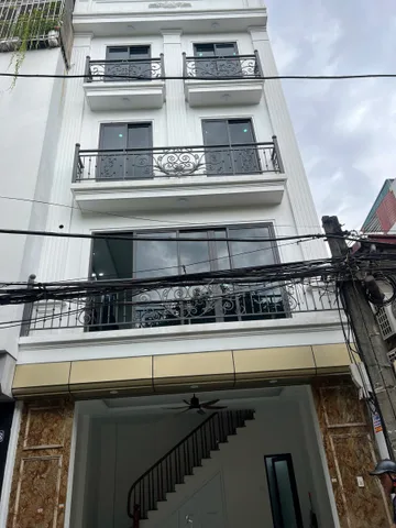 Cho Thuê Nhà Ngõ Chùa Quỳnh - Bạch Mai 36M² 5 Tầng 3 Ngủ - Full Nội Thất - Ô Tô Đỗ Cửa -  Giá Thuê 15tr