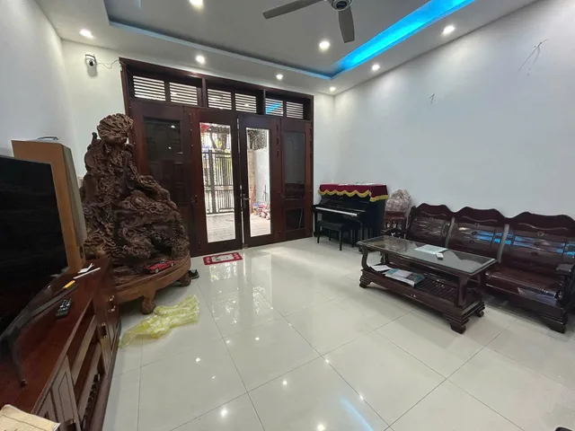 Cho thuê nhà Lý Đạo Thành 📌📌📌LÀM VIỆC TRỰC TIẾP GIÁ TỐT !!!