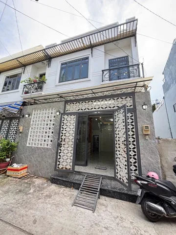 Bán nhà 2 tầng đường lê văn quới, Bình Tân