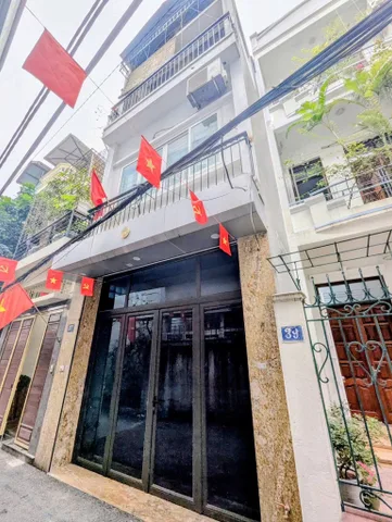 Thanh Xuân, 70m2 x 3 tầng- ô tô đỗ cửa - 3 ngủ- gần ngã tư.