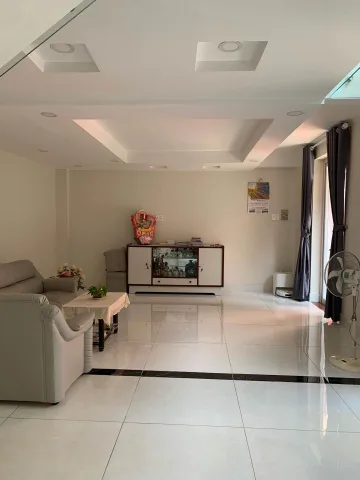 BÁN NHÀ LẠC LONG QUÂN KẾ ĐẦM SEN QUẬN 11 41M2 6.9 TỶ 5 TẦNG HẺM NHỰA 8M GẦN CHỢ BÌNH THỚI