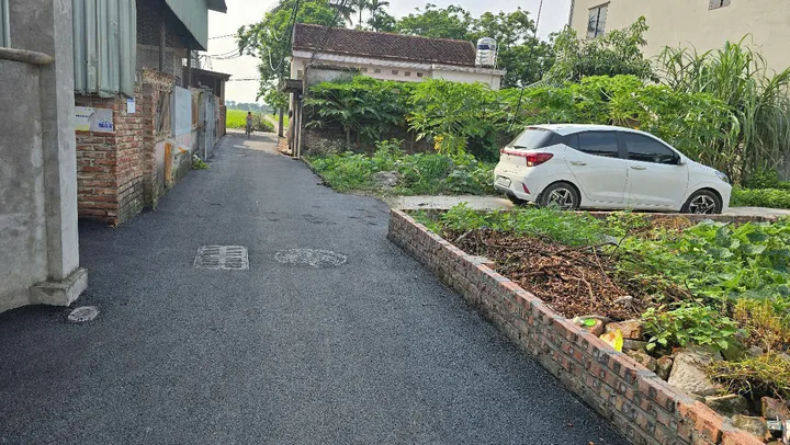 Bán đất Thạc Quả Dục Tú xã Đông Anh 40m2 đường ô tô giá hơn 3 tỷ