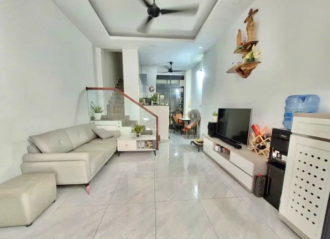 6.8 TỶ _ THỐNG NHẤT _ ĐÔNG HÒA _ 105M2 _ 3 TẦNG _ TẶNG FULL NỘI THẤT