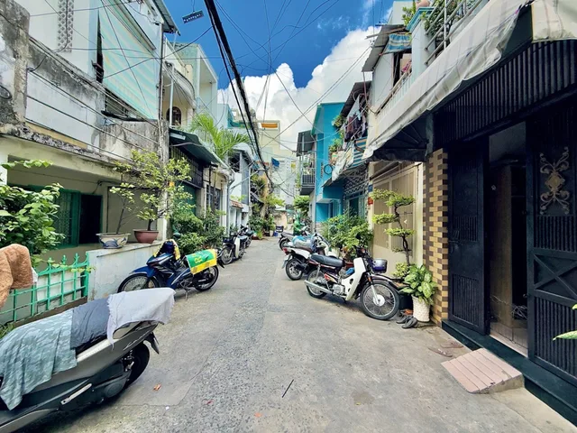 🔥 NHÀ BÙI HỮU NGHĨA - SÁT QUẬN 1 - HẺM OTO 6m 30m2 3TẦNG SD gần 80m2 chỉ 4tyx xíu