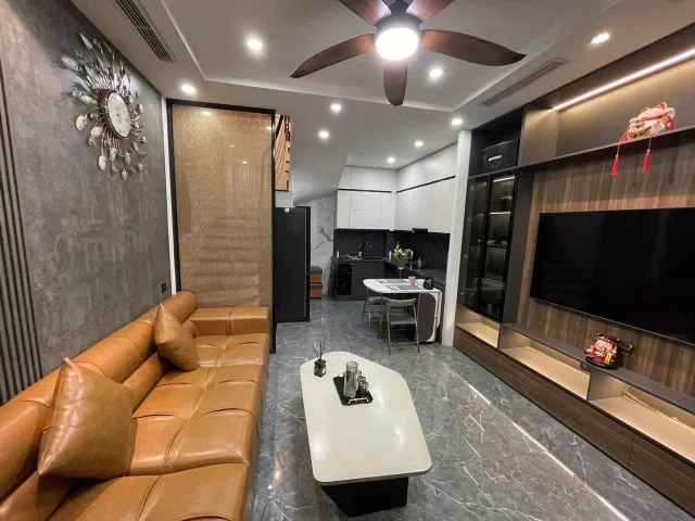 Cho Thuê Nhà Ngõ 295 Bạch Mai 35M² 6 Tầng - Full Nội Thất Cao Cấp - Ô Tô Lùi Cửa - Giá Thuê 18tr