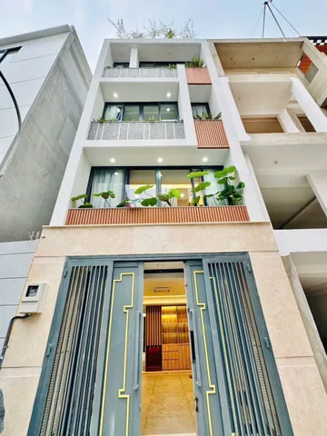 Nhà mới 49,7m2 giá 2 tỷ 480 triệu đường Hoàng Hoa Thám, phường 6, Bình Thạnh.