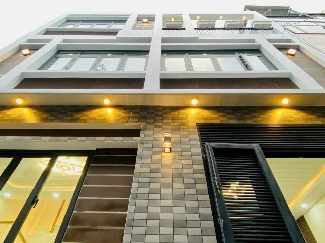 Gấp!!! Bán nhà 66,7m2 giá 3 tỷ 380 triệu đường số 4, phường Thảo Điền, quận 2.