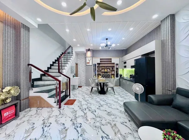 CHỈ VỚI 1 TỶ 450 TRIỆU – SỞ HỮU NGAY NHÀ 1 TRỆT 2 LẦU, ĐƯỜNG NGUYỄN VĂN TIẾT – LÁI THIÊU