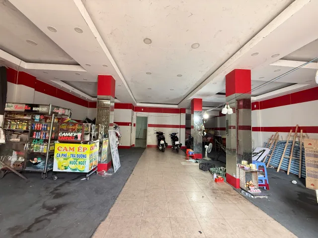 🏢 CHO THUÊ MẶT BẰNG KINH DOANH NGANG 10M – MẶT TIỀN TRẦN HƯNG ĐẠO (MỸ BÌNH)