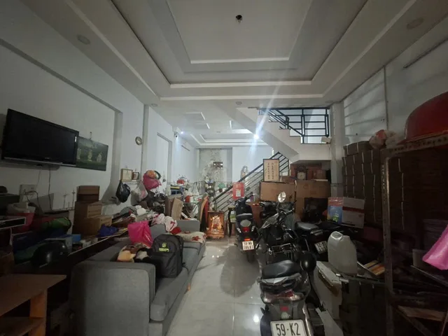 BÁN NHÀ HẺM NHỰA 6M BẾN LỘI BÌNH TÂN 122M2 6 TỶ 3 TẦNG HOÀN CÔNG