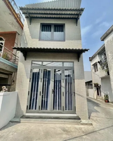 BÁN NHÀ 45M² SỬ DỤNG - 2 TẦNG 2 PHÒNG NGỦ - CÁCH MẶT TIỀN KHA VẠN CÂN VÀI BƯỚC CHÂN - SÁT CẠNH CHỢ THỦ ĐỨC & PHẠM VĂN ĐỒNG