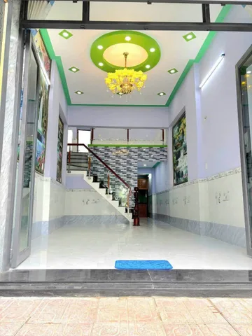 Nhà mặt tiền đường ,sổ đỏ riêng ,có số nhà huyện